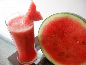 Suco de Melancia: além de delicioso e refrescante, faz muito bem à saúde!!! 